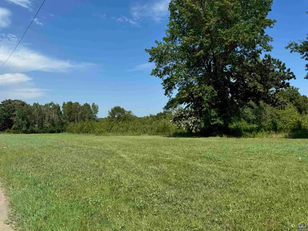 $150,000 | 802 Southeast 17th Street, Topeka, KS 66607