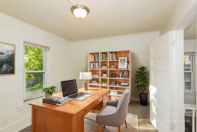 $1,899 | 250 North Irving Avenue, Minneapolis, MN 55405