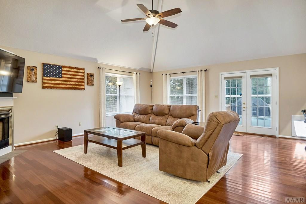 173 Launch Landing Road Moyock, NC 27958 - Photo 5 of 38 Gallery Image 5