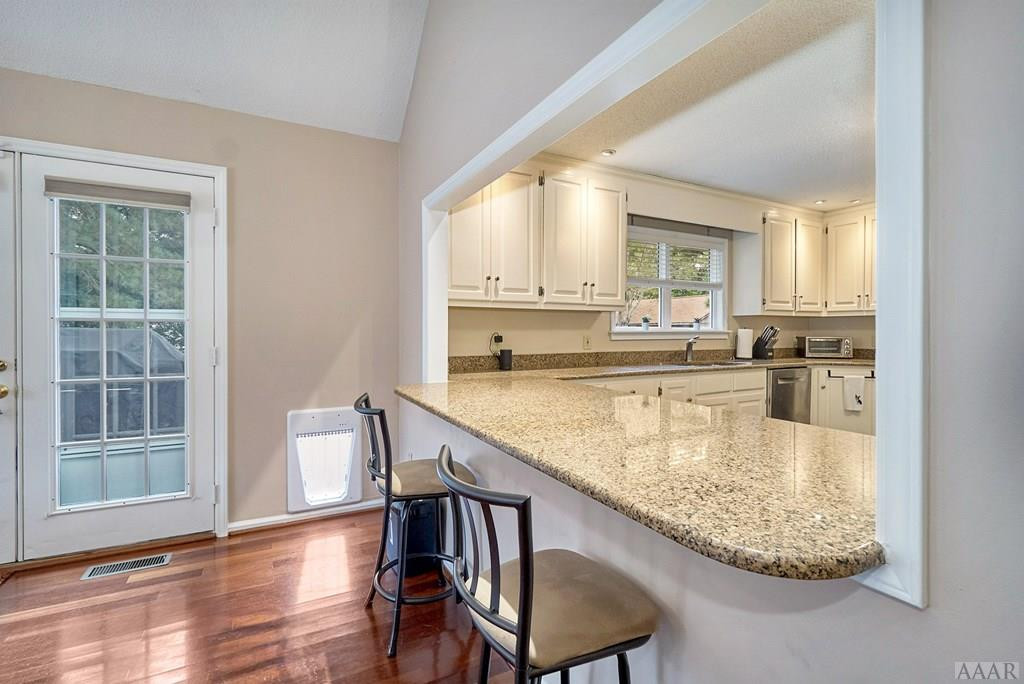 173 Launch Landing Road Moyock, NC 27958 - Photo 10 of 38 Gallery Image 10