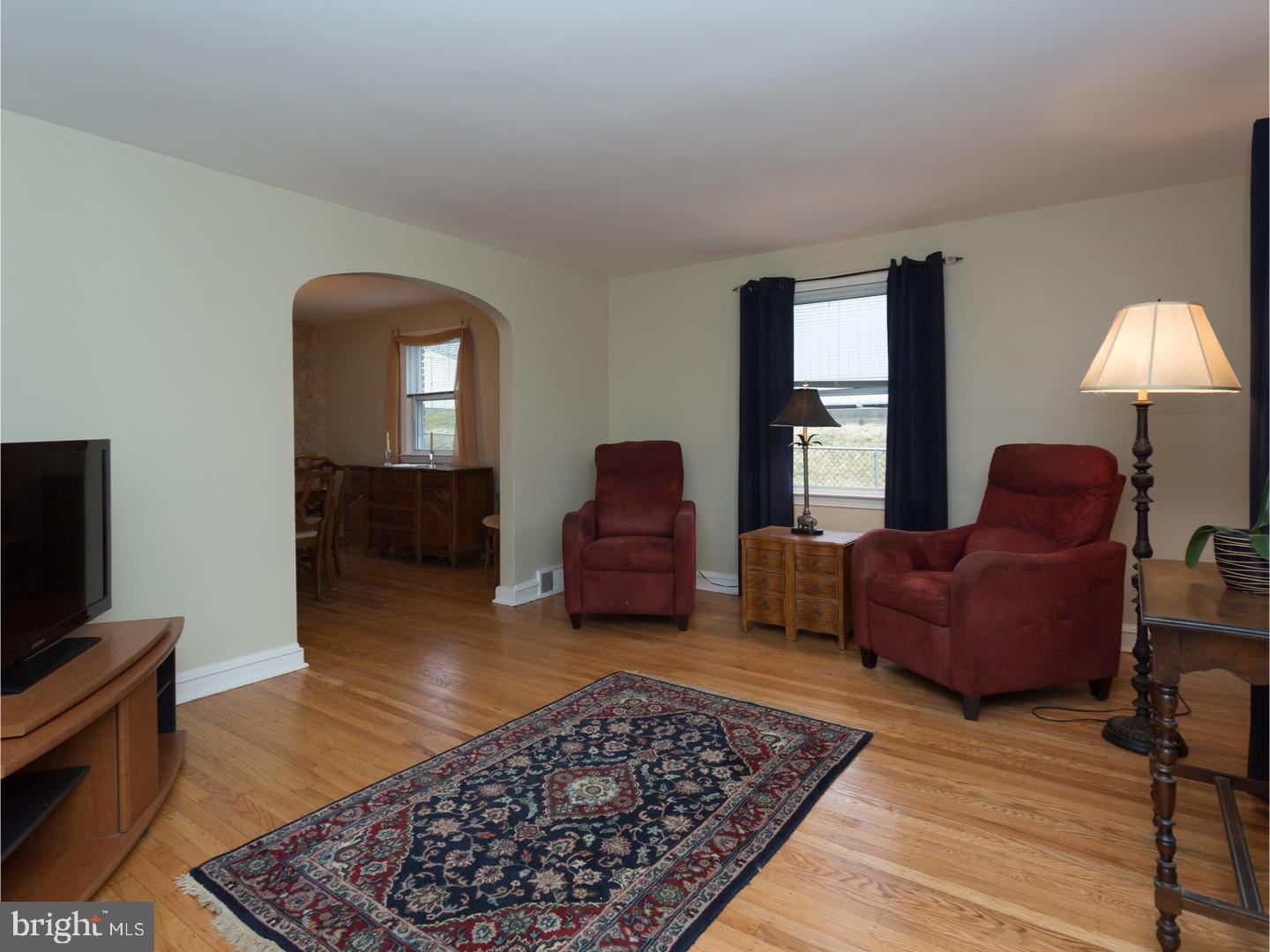 768 Eaton Road Springfield, PA 19064 - Photo 3 of 19 Gallery Image 3
