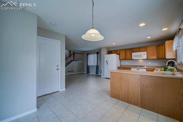 745 Diamond Rim Drive Colorado Springs, CO 80921 - Photo 11 of 33 Gallery Image 11