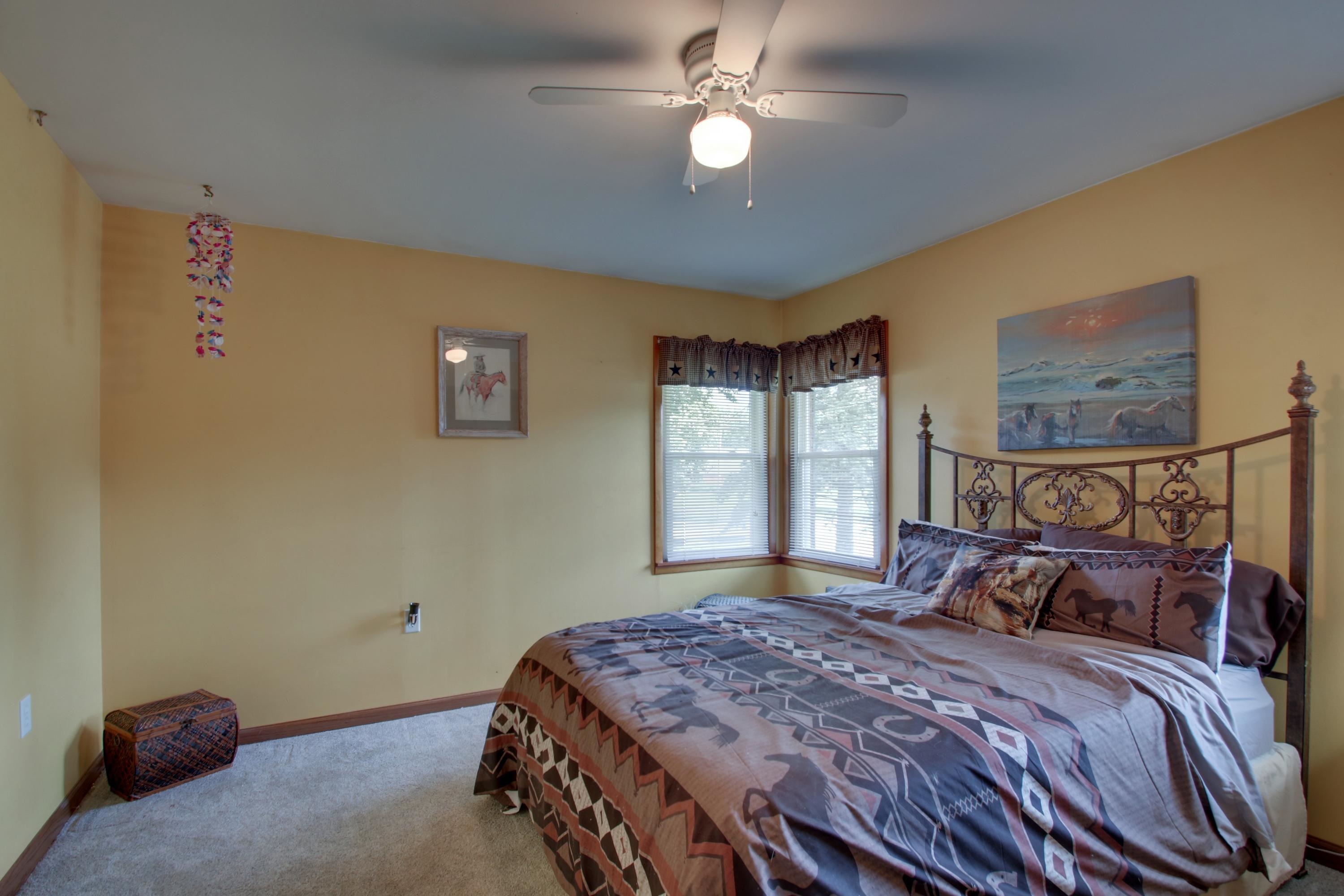 2734 Payson Road Quincy, IL 62305 - Photo 18 of 23 Gallery Image 18