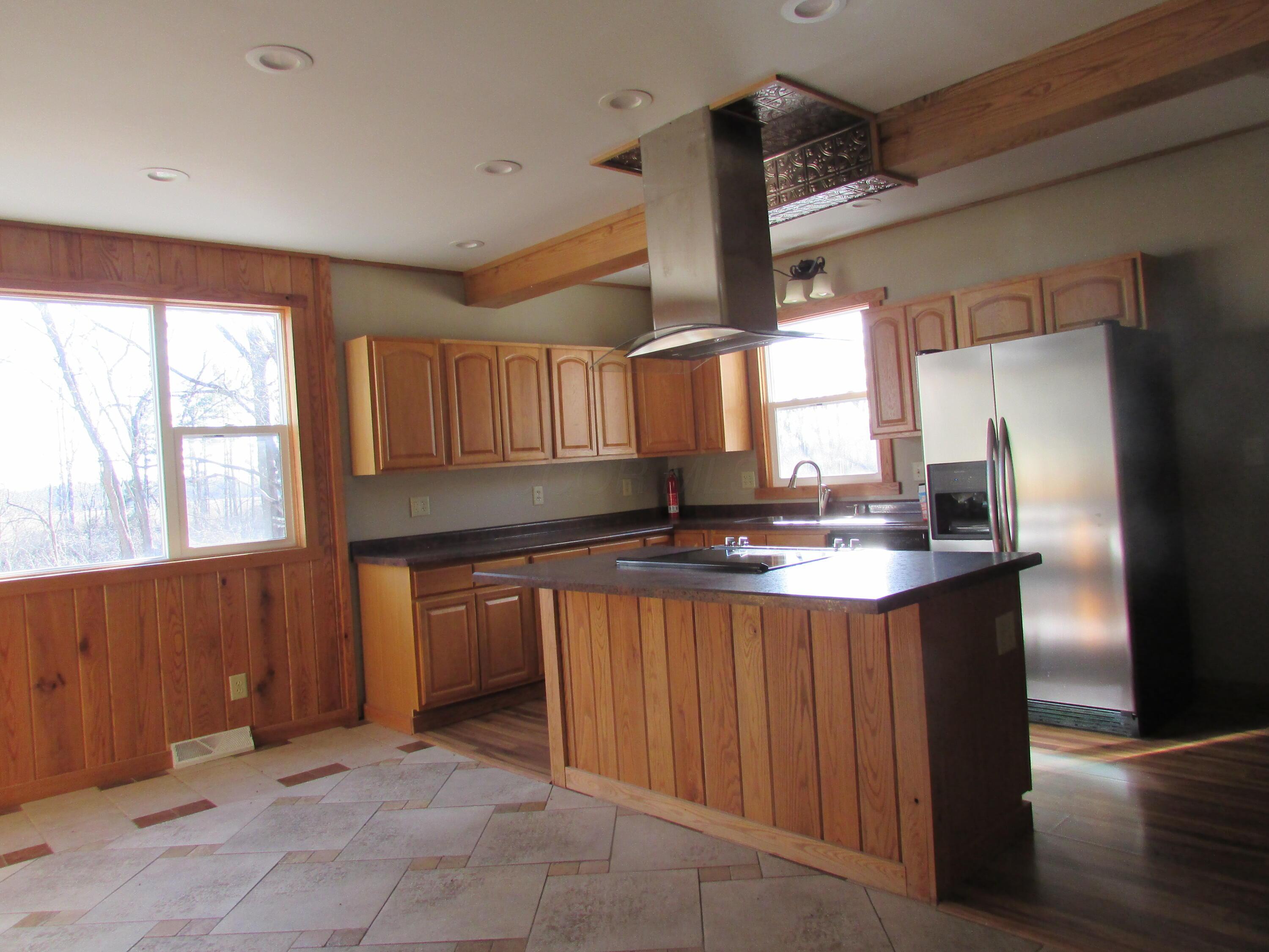 1195 Slack Road, Unit A Delaware, OH 43015 - Photo 2 of 13 Slack Kitchen