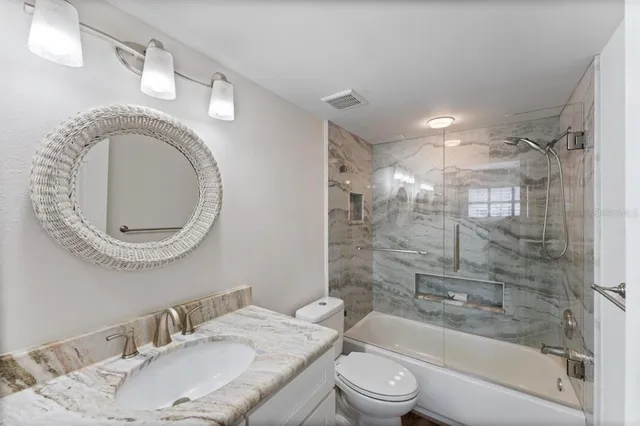 $645,000 | 802 Hidden Harbour Drive, Indian Rocks Beach, FL 33785