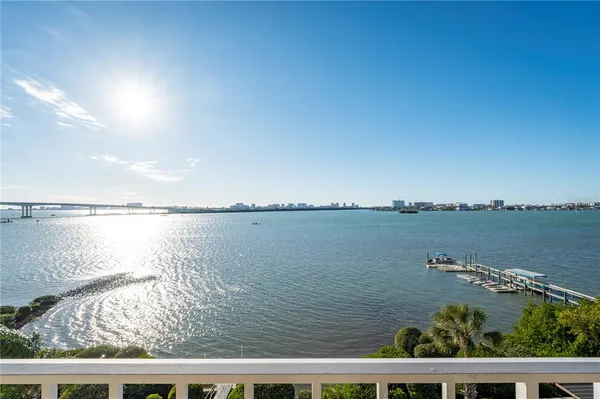 $540,000 | 500 North Osceola Avenue, Unit 307, Clearwater, FL 33755