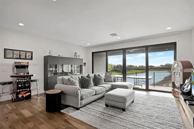 $22,000 | 17113 Aquavera Way, Boca Raton, FL 33496