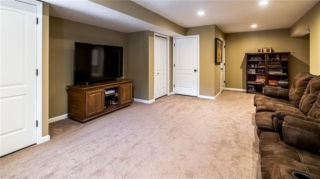 3886 Anderson Road Gibsonia, PA 15044 - Photo 23 of 25 Gallery Image 23