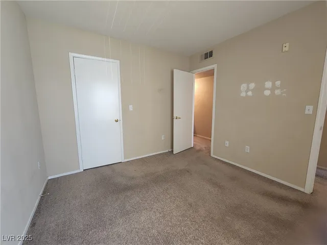 $1,400 | 6650 West Warm Springs Road, Unit 2121, Las Vegas, NV 89118