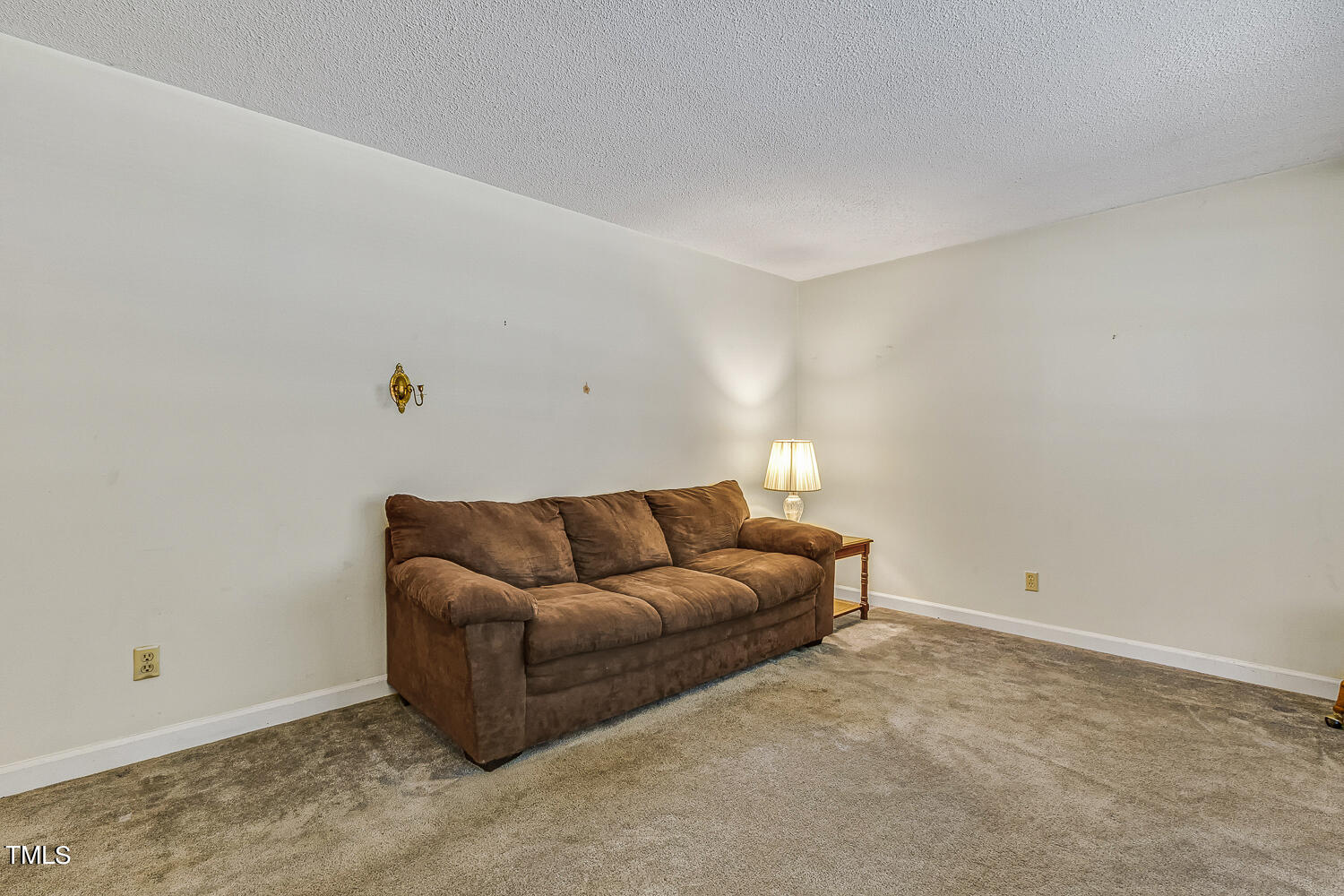 6320 Buffaloe Road Raleigh, NC 27604 - Photo 11 of 50 011