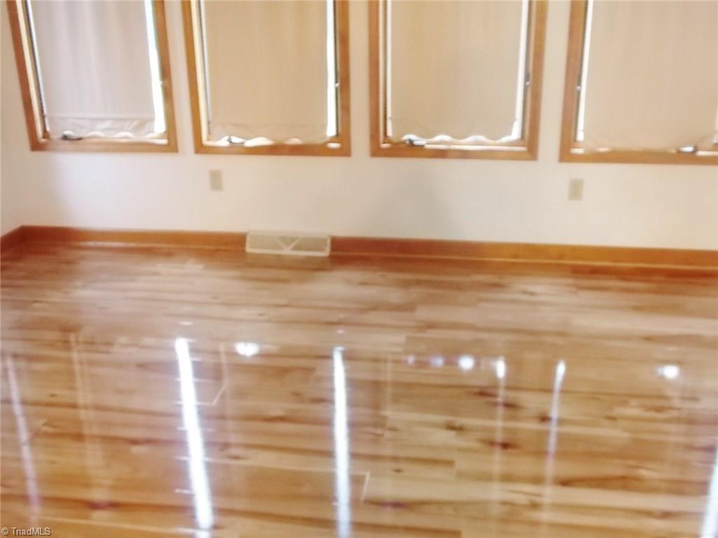 3505 Baltimore Road East Bend, NC 27018 - Photo 15 of 29 Gallery Image 15