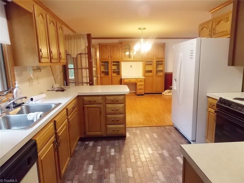 3505 Baltimore Road East Bend, NC 27018 - Photo 20 of 29 Gallery Image 20
