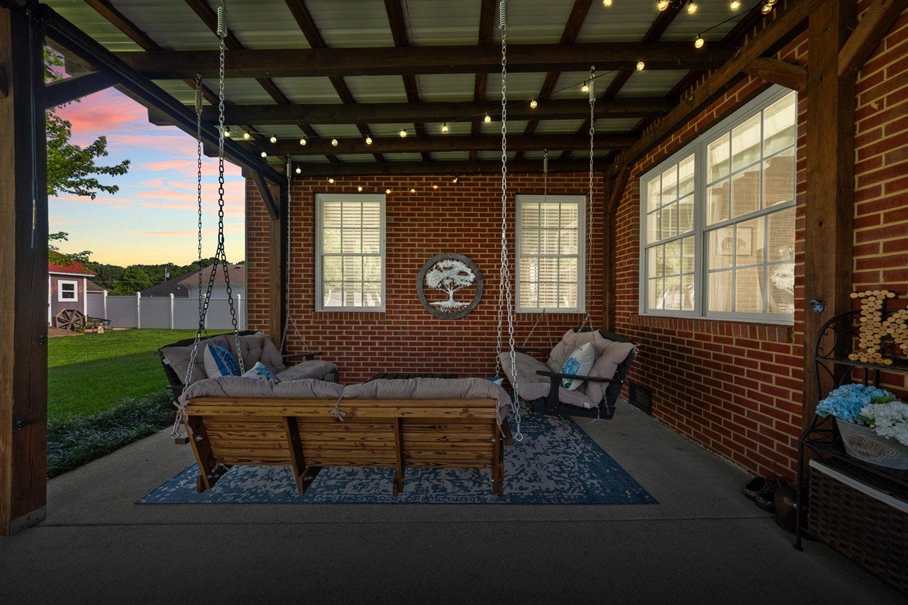 211 Cambridge Station Road Franklin, KY 42134 - Photo 9 of 53 Gallery Image 9