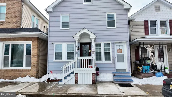 $210,000 | 98 Railroad Avenue, Penns Grove, NJ 08069
