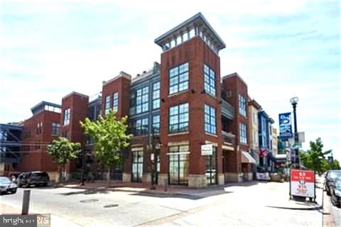 2421 18th Street Northwest, Unit 302 Washington, DC 20009 - Photo 29 of 30 a view of a building