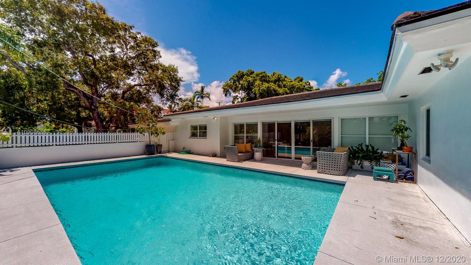 330 Ridgewood Road Coral Gables, FL 33133 - Photo 13 of 31 Gallery Image 13
