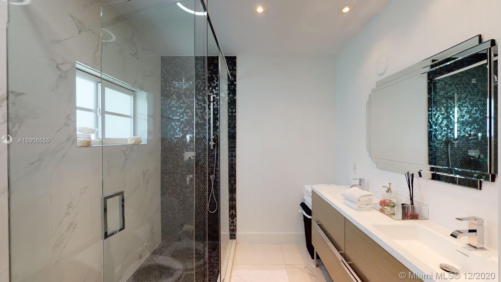 330 Ridgewood Road Coral Gables, FL 33133 - Photo 20 of 31 Gallery Image 20