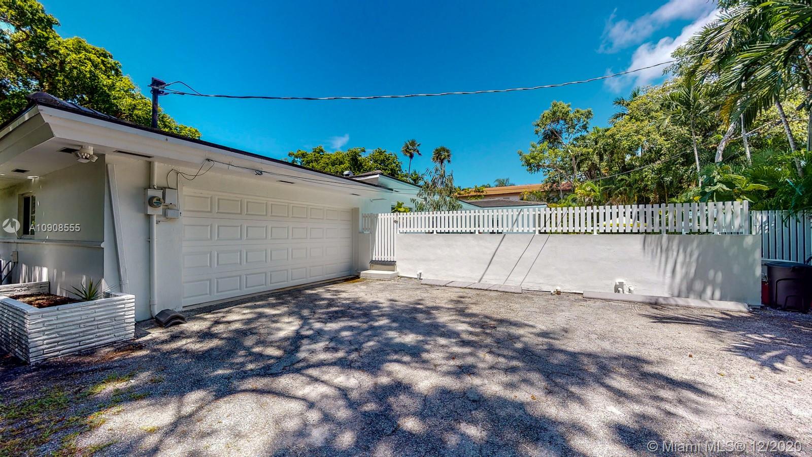 330 Ridgewood Road Coral Gables, FL 33133 - Photo 22 of 31 Gallery Image 22