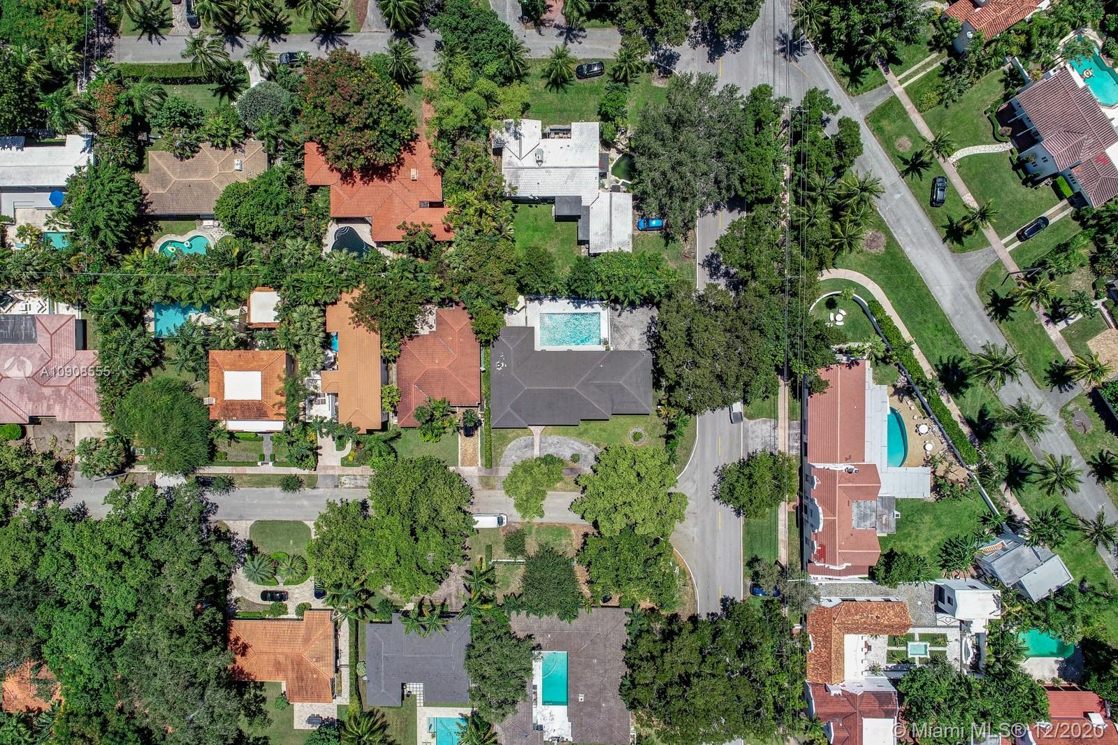330 Ridgewood Road Coral Gables, FL 33133 - Photo 25 of 31 Gallery Image 25