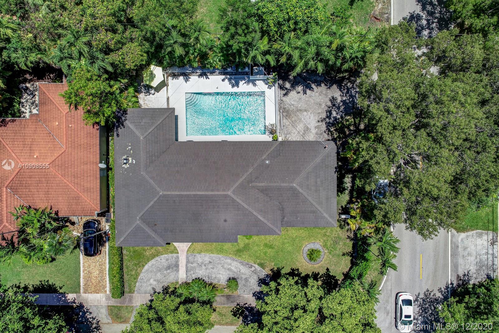 330 Ridgewood Road Coral Gables, FL 33133 - Photo 8 of 31 Gallery Image 8