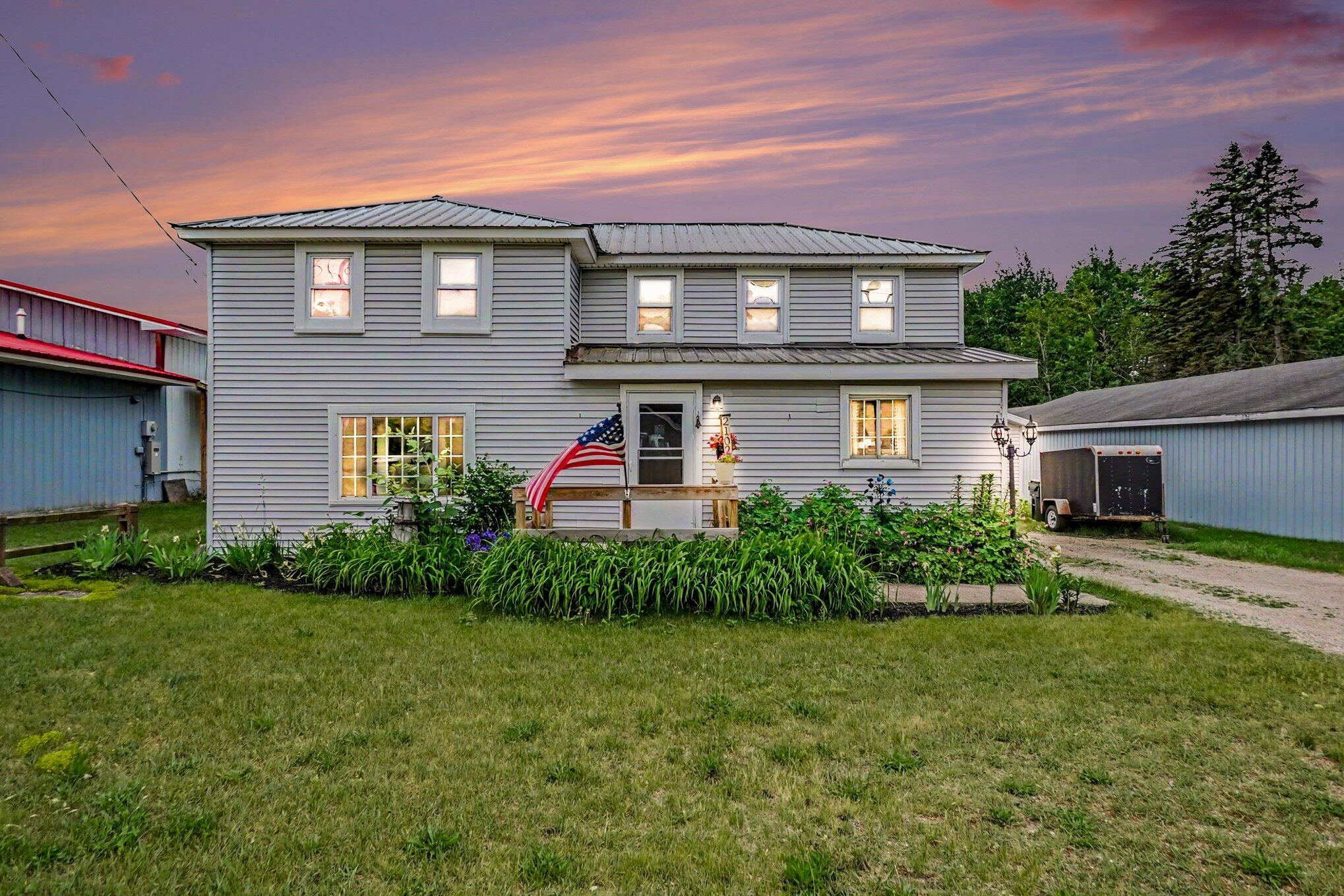 21029 11 Mile Road Reed City, MI 49677 - Photo 1 of 27 001_file_5782