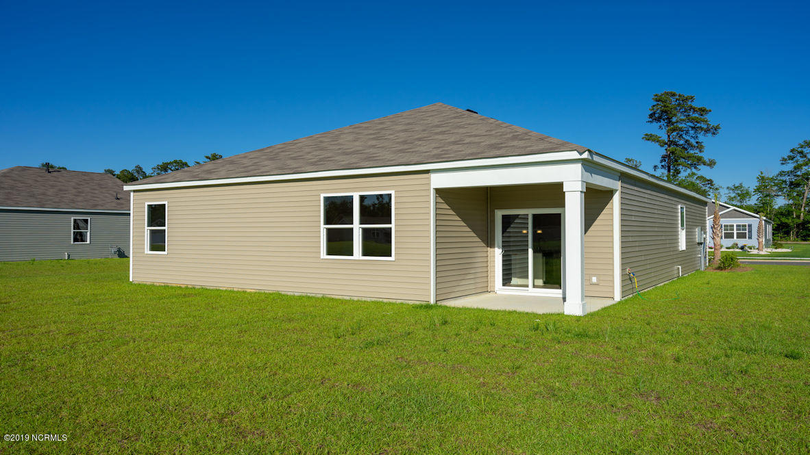 411 Ellis Road Southeast, Unit LOT #34 Bolivia, NC 28422 - Photo 11 of 46 (PHOTO NOT OF ACTUAL HOME BUT ONE SIMILAR. OTPIONS/COLORS MAY VARY)