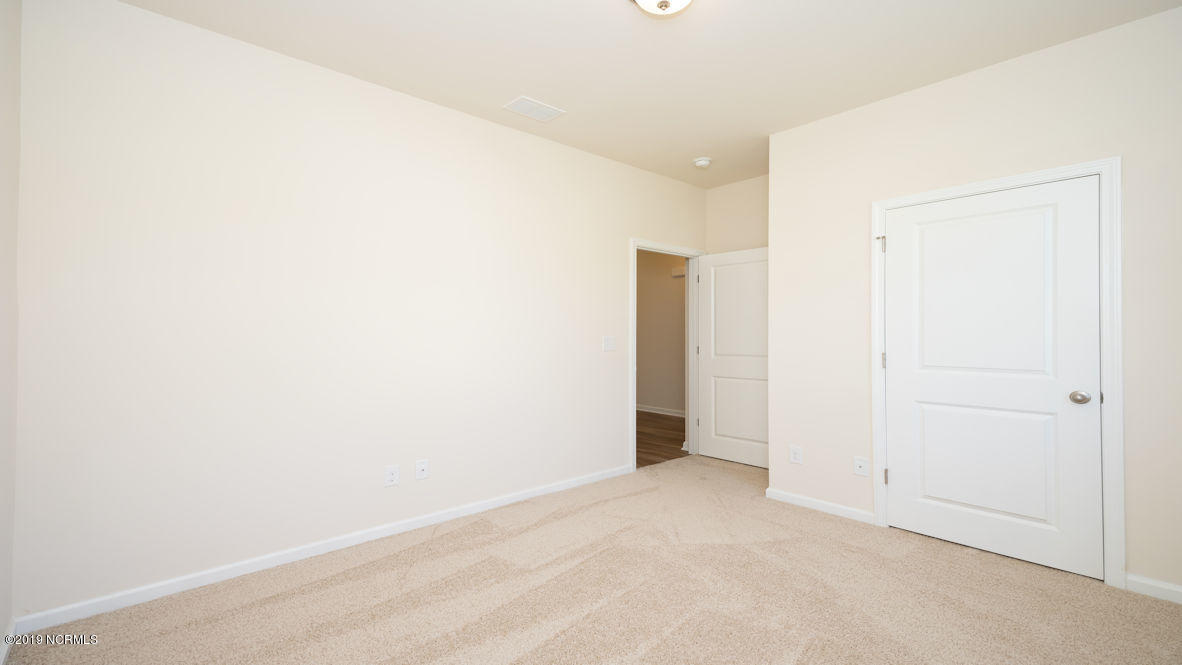 411 Ellis Road Southeast, Unit LOT #34 Bolivia, NC 28422 - Photo 10 of 46 (PHOTO NOT OF ACTUAL HOME BUT ONE SIMILAR. OPTIONS/COLORS MAY VARY)