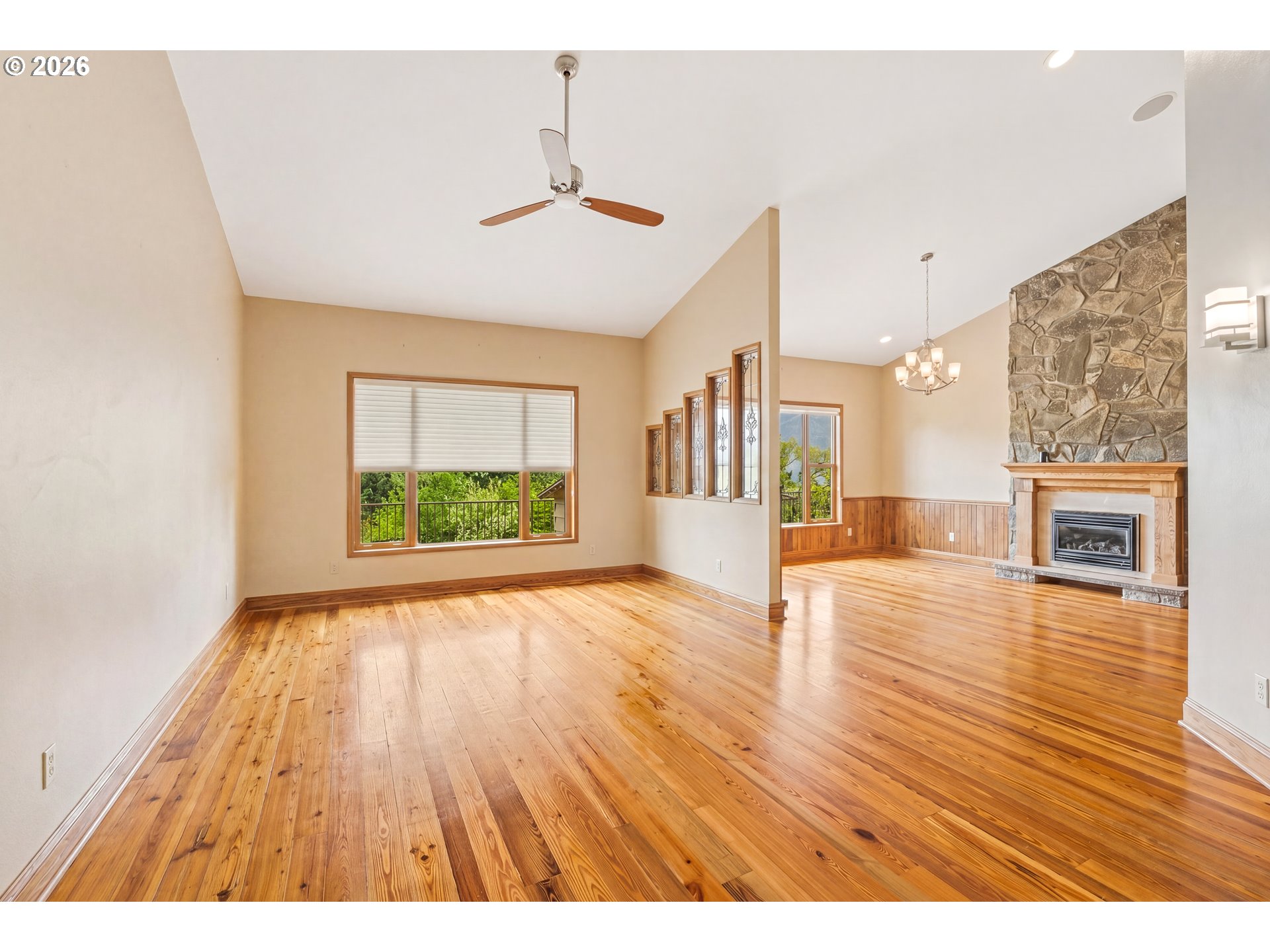 262 Beacon Highland Road East Stevenson, WA 98648 - Photo 17 of 48