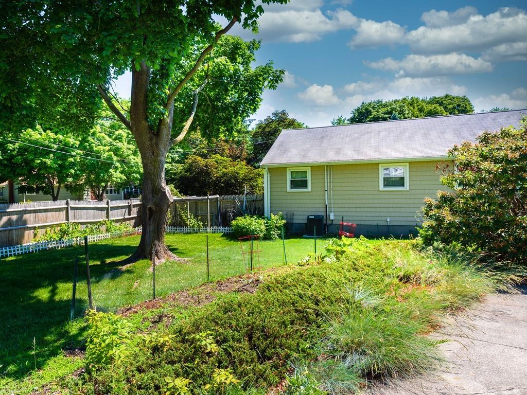 1 Smith Road Randolph, MA 02368 - Photo 26 of 30 Gallery Image 26