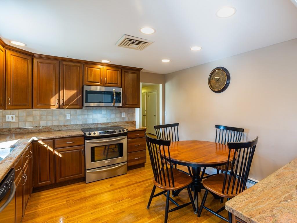 1 Smith Road Randolph, MA 02368 - Photo 5 of 30 Gallery Image 5