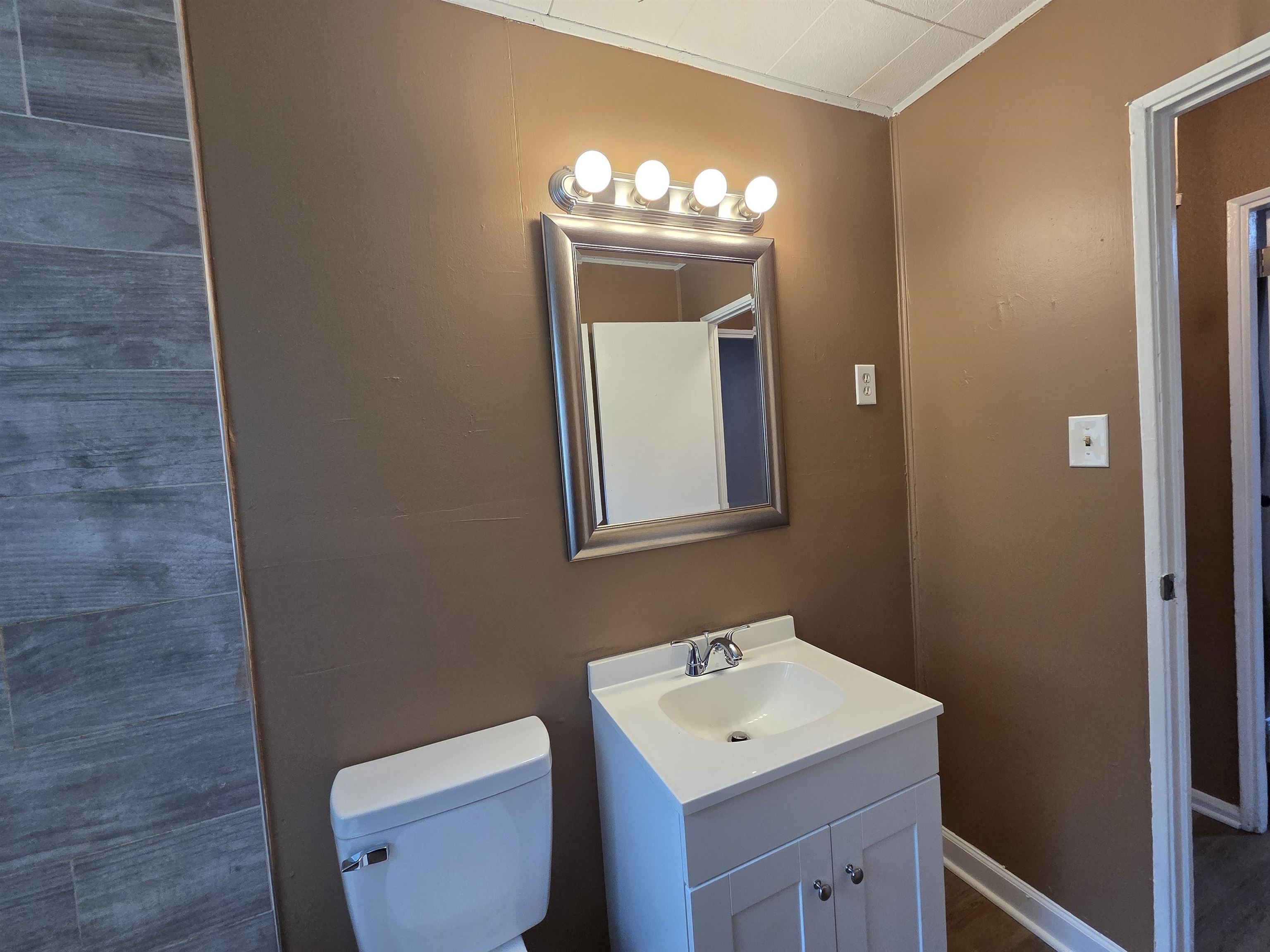 3263 Baskin Street Memphis, TN 38127 - Photo 2 of 22