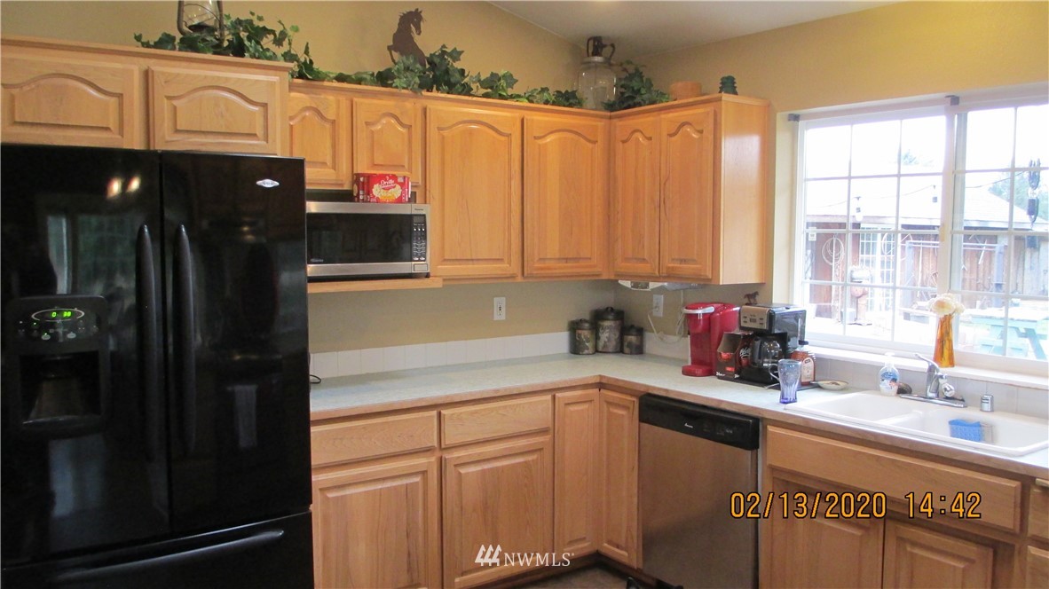 9526 Bridge Road Southeast Yelm, WA 98597 - Photo 14 of 29 Gallery Image 14