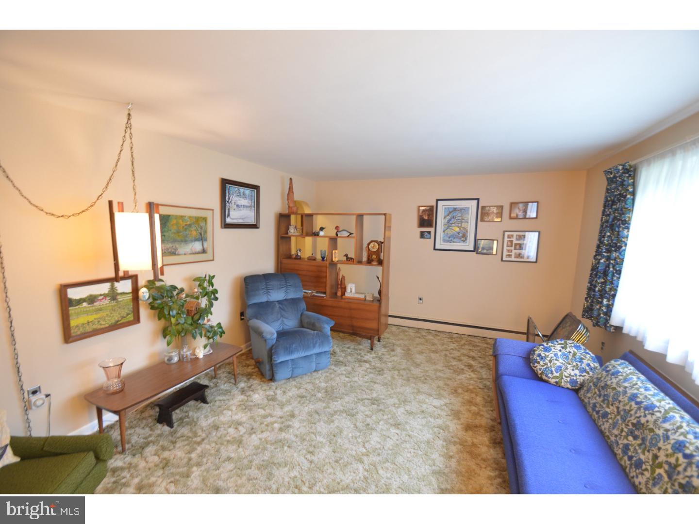 799 Bluebell Road Warminster, PA 18974 - Photo 3 of 15 Gallery Image 3