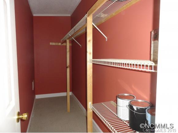 372 Long Ridge Road Brevard, NC 28712 - Photo 11 of 24 Gallery Image 11