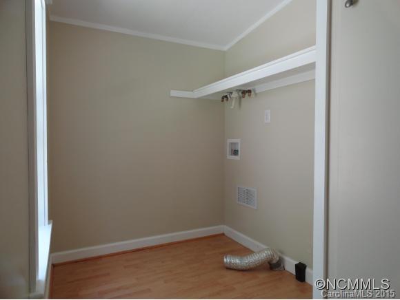 372 Long Ridge Road Brevard, NC 28712 - Photo 12 of 24 Gallery Image 12