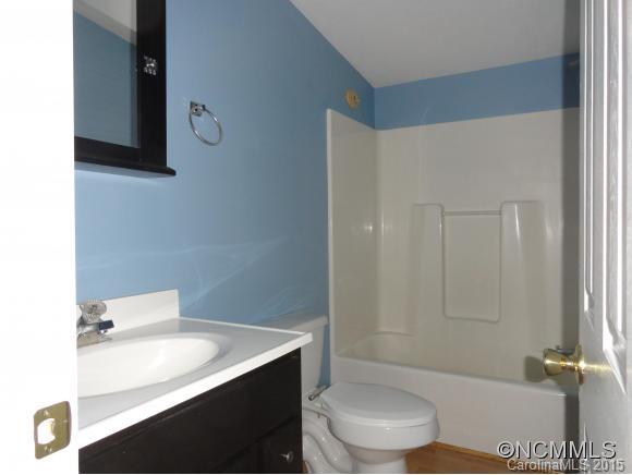 372 Long Ridge Road Brevard, NC 28712 - Photo 16 of 24 Gallery Image 16
