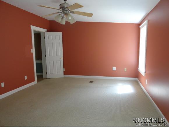 372 Long Ridge Road Brevard, NC 28712 - Photo 7 of 24 Gallery Image 7