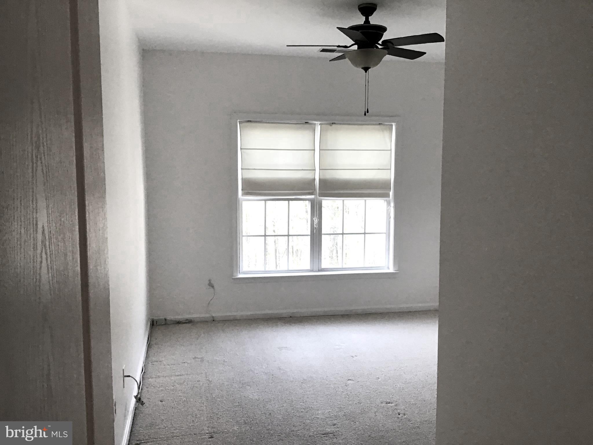 1402 P Joppa Forest Drive, Unit 14 Joppa, MD 21085 - Photo 20 of 28 2ND BEDROOM W/ BATH