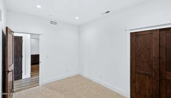 $925,000 | 25 Rebecca Lane, Nordman, ID 83848