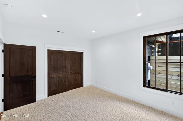 $925,000 | 25 Rebecca Lane, Nordman, ID 83848