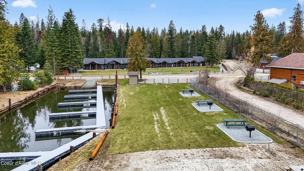 $925,000 | 25 Rebecca Lane, Nordman, ID 83848