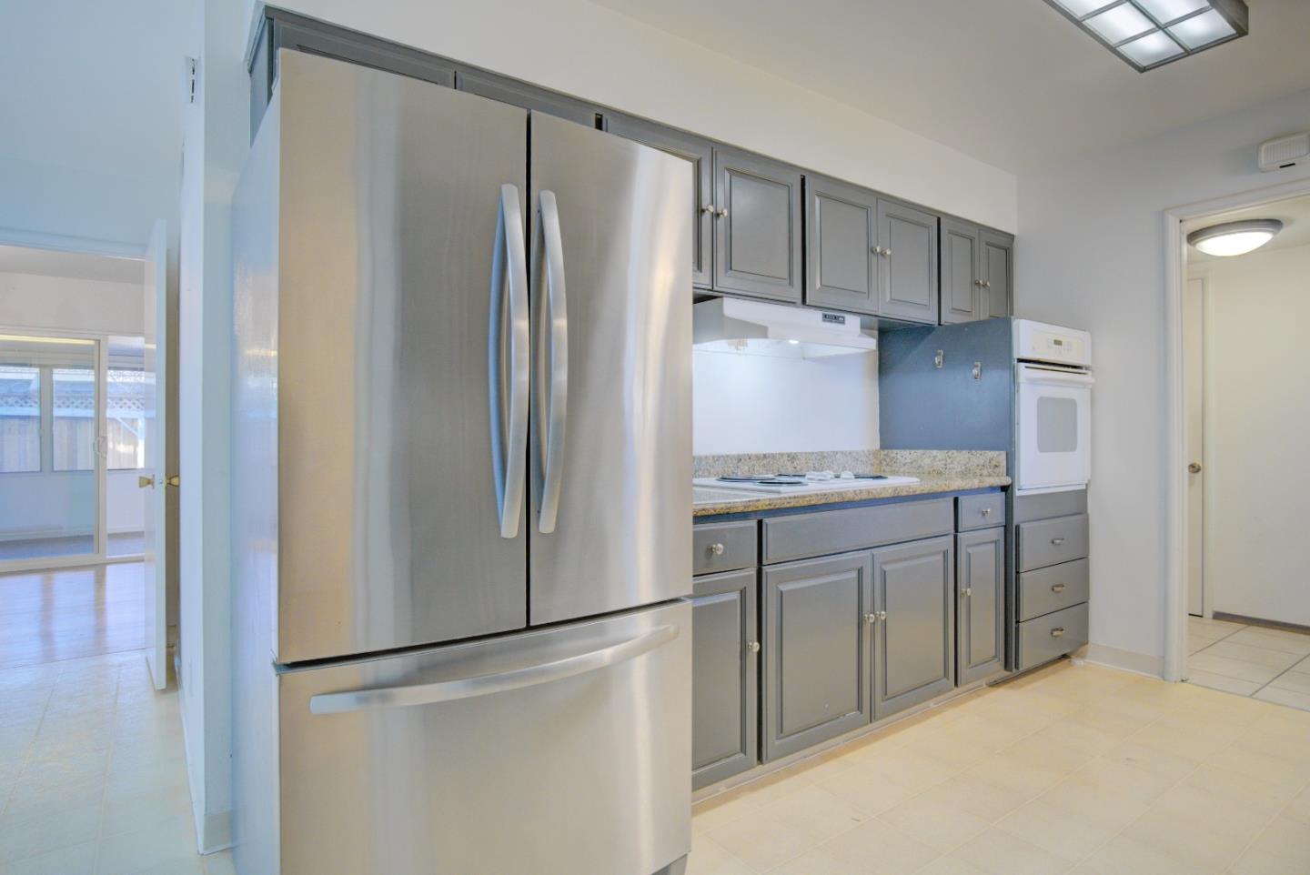 1679 Catalonia Way San Jose, CA 95125 - Photo 5 of 29