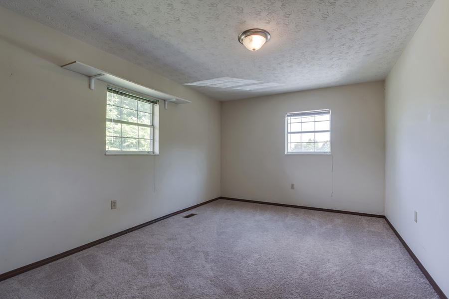 485 Ritz View Drive Blaine, TN 37709 - Photo 29 of 34 Bedroom 2