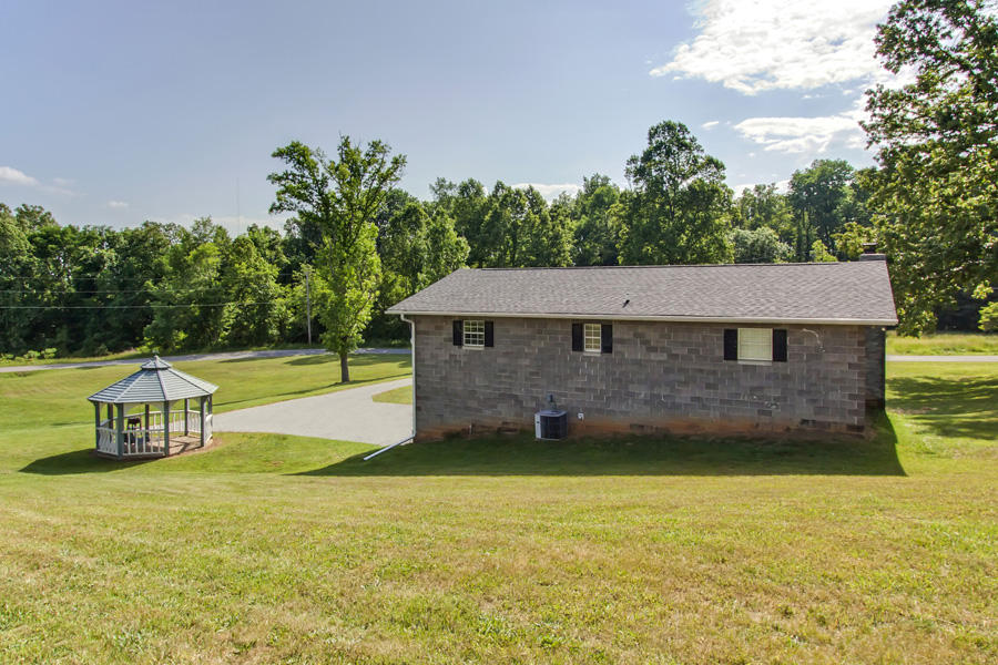 485 Ritz View Drive Blaine, TN 37709 - Photo 34 of 34 Back View of Property