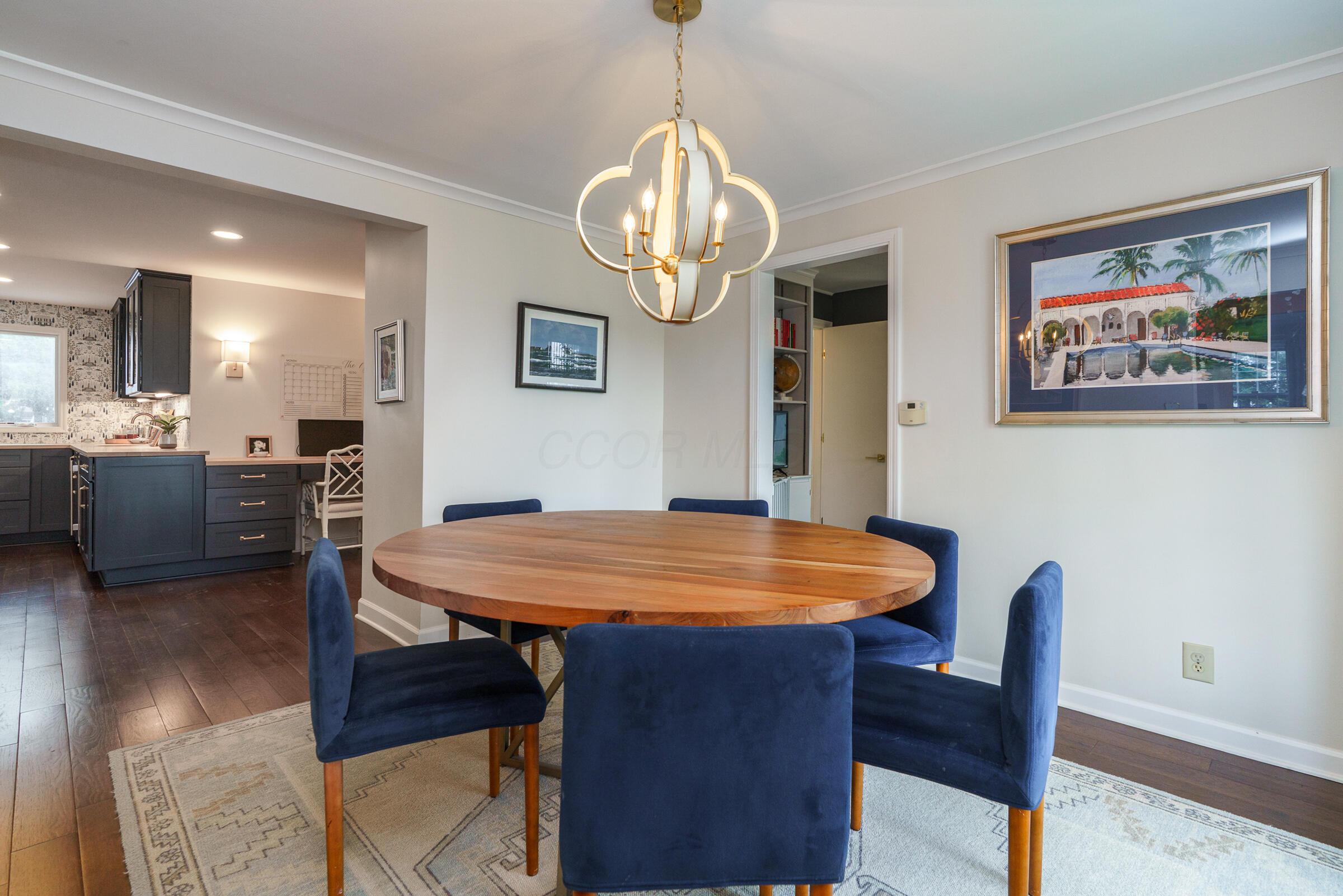 284 South Stanwood Road Columbus, OH 43209 - Photo 6 of 60 Dining Room