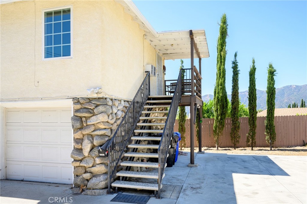 2526 Foothill Boulevard, Unit 1/2 La Crescenta, CA 91214 - Photo 21 of 25