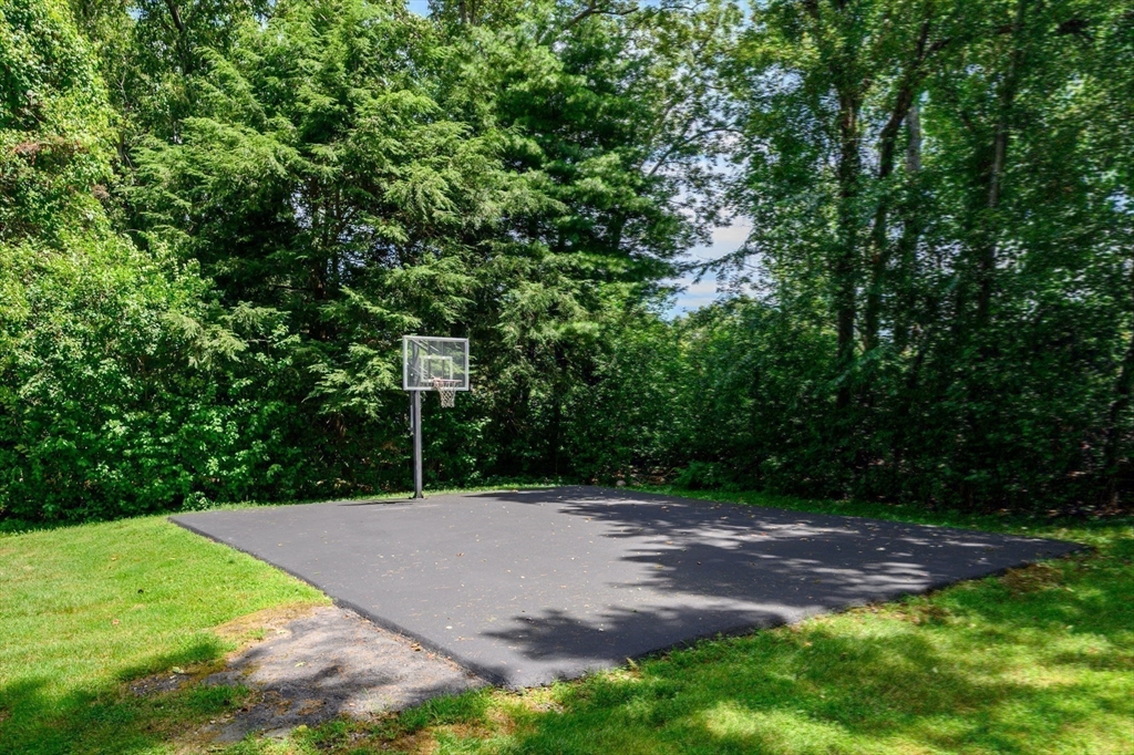 68 Old Post Road Walpole, MA 02032 - Photo 37 of 39
