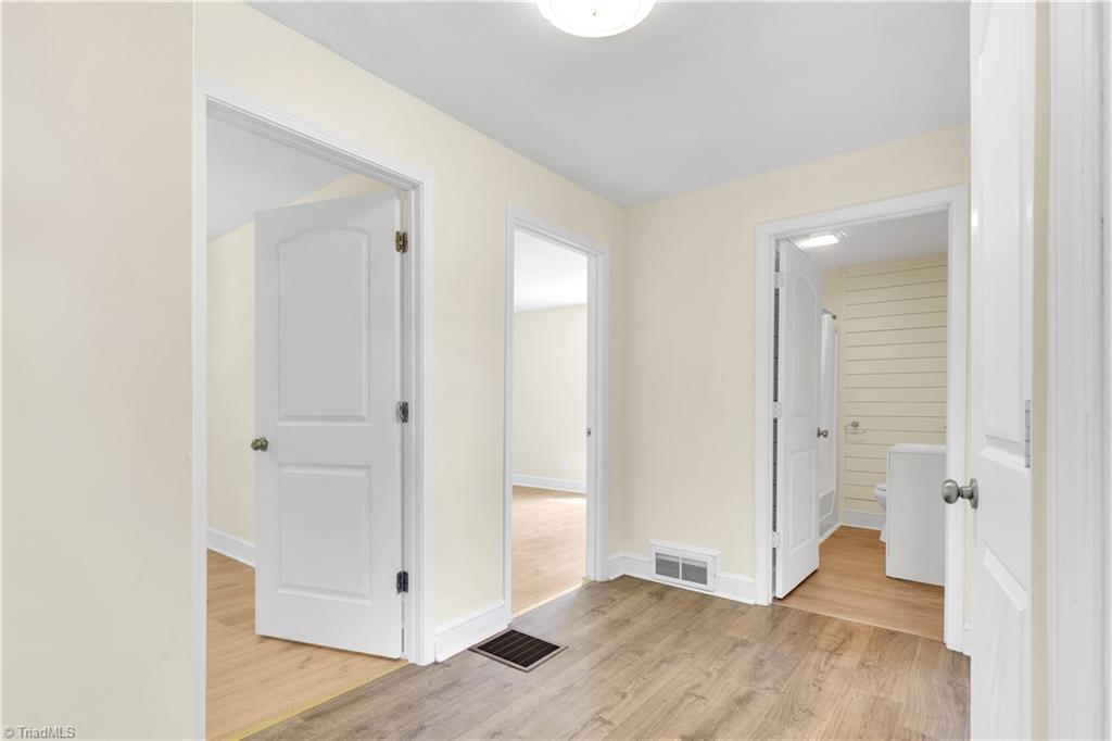 3416 Dillon Road Jamestown, NC 27282 - Photo 13 of 38 Gallery Image 13