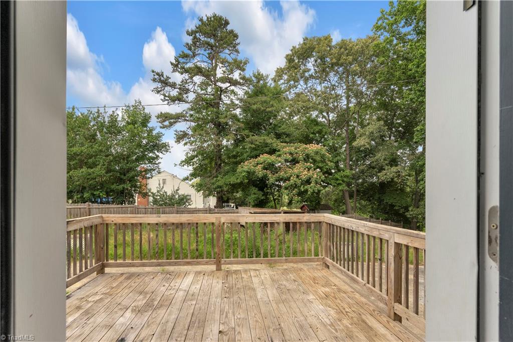 3416 Dillon Road Jamestown, NC 27282 - Photo 24 of 38 Deck from kitchen