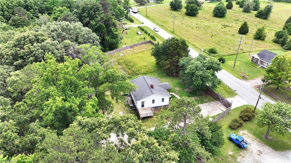 3416 Dillon Road Jamestown, NC 27282 - Photo 34 of 38 Gallery Image 34
